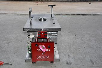 如何在中國市場上找到可靠的注塑模具制造商？