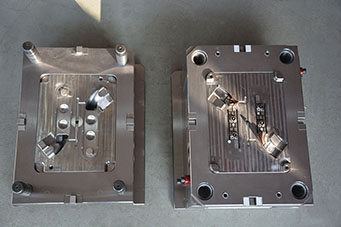 影響注塑模具成型塑件收縮率的因素有哪些？