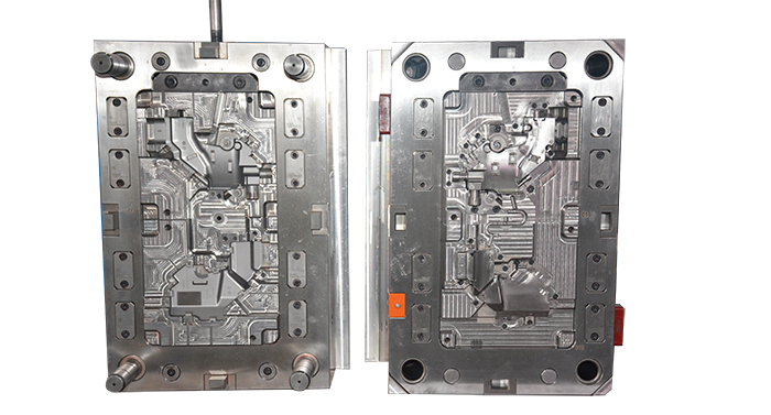 銘洋宇通塑膠模具 銘洋宇通塑膠模具