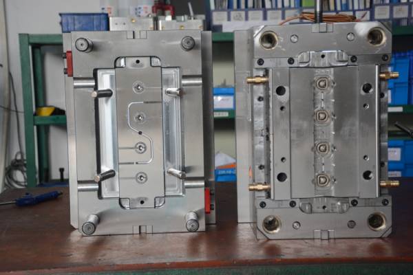 塑料注塑模具定制加工廠 塑料注塑模具定制加工廠