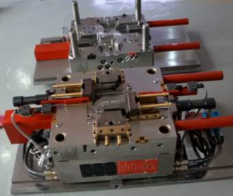 深圳開模廠家一般加工時(shí)間需要多久？