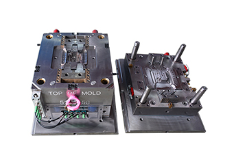 塑料模具加工使用電火花加工有哪些優(yōu)勢？