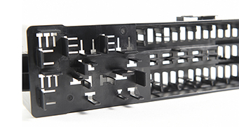 深圳汽車配件注塑模具廠哪里好？銘洋宇通給你質(zhì)量+售后雙重保障