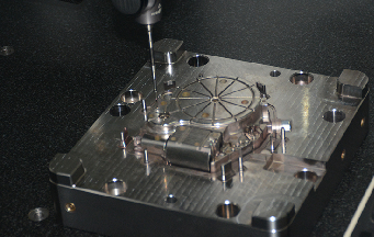 薄壁注塑加工的精度如何提高？